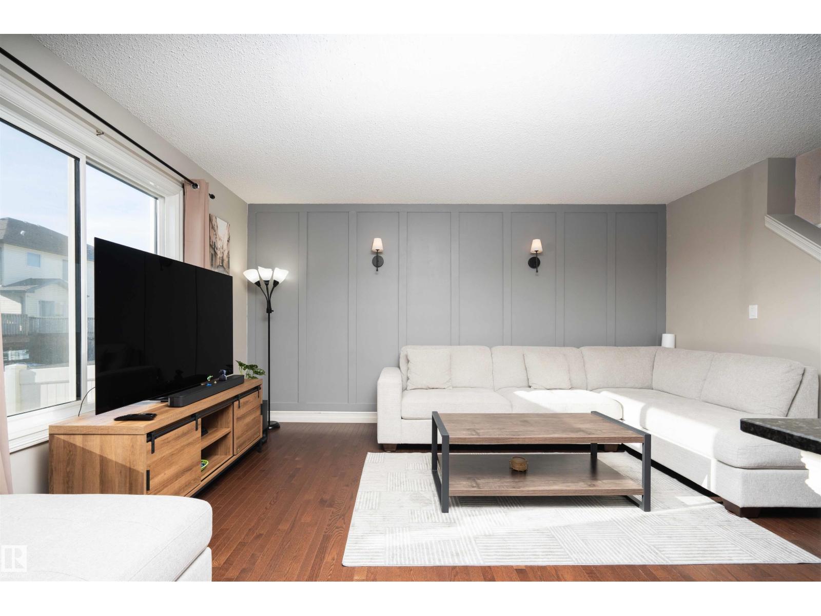 #13 5317 3 AVENUE SW, Edmonton