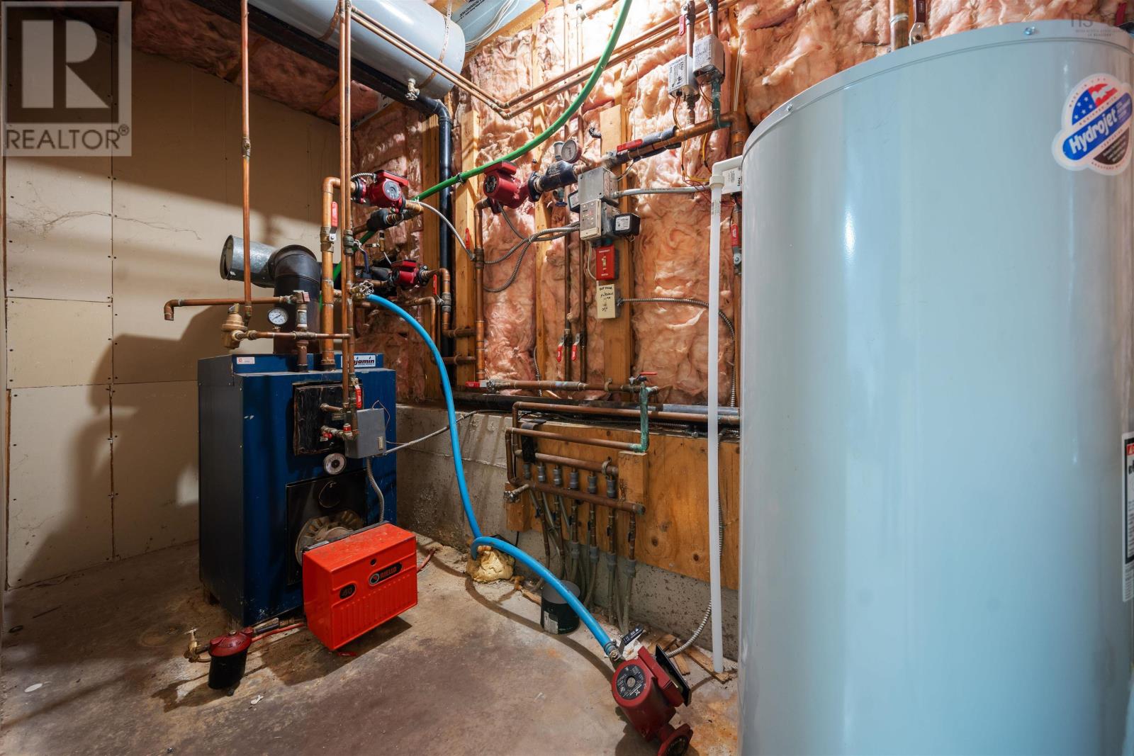 Property 34 of 51 of 1017 211 Highway