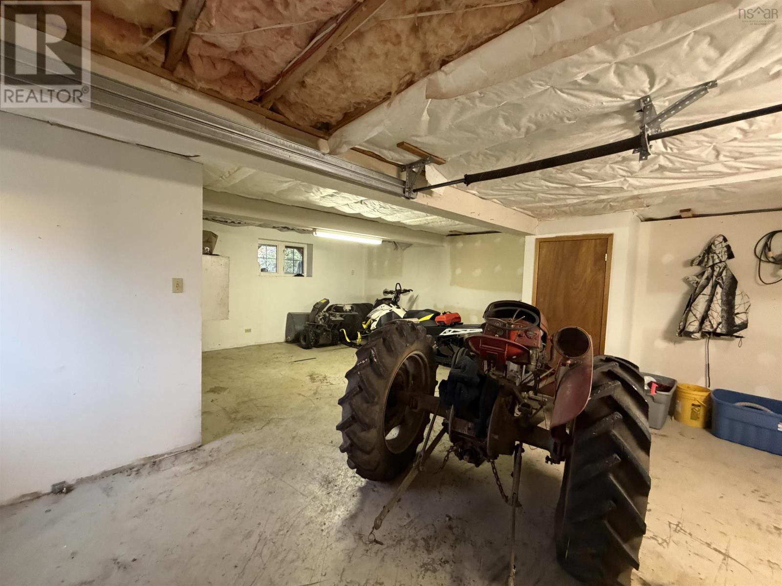 Property 37 of 51 of 1017 211 Highway