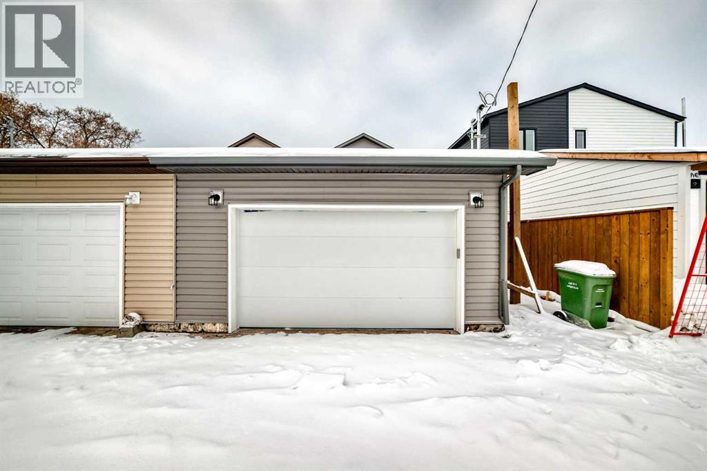 Single Family House for Sale in   Street SE Forest Lawn Calgary 