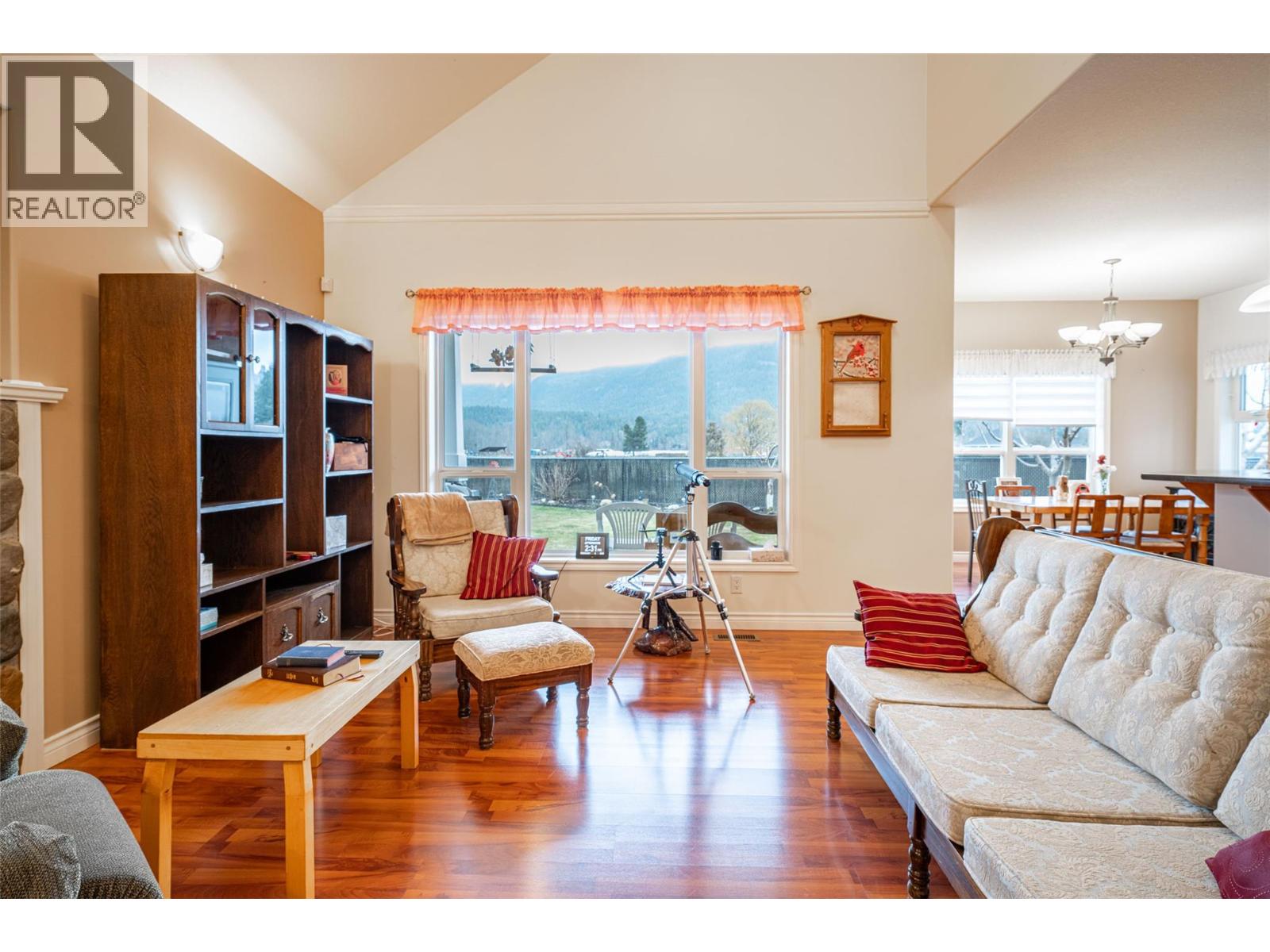 2117 Heitman Street, Enderby