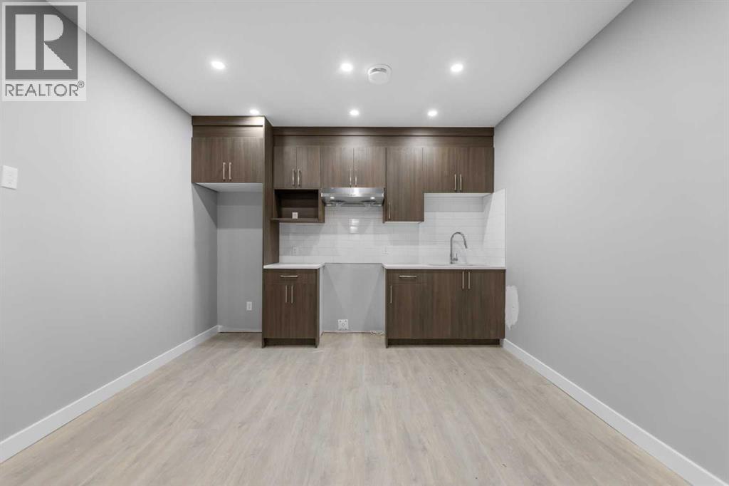 Single Family House for Sale in  Finch Gardens SE Rangeview Calgary 