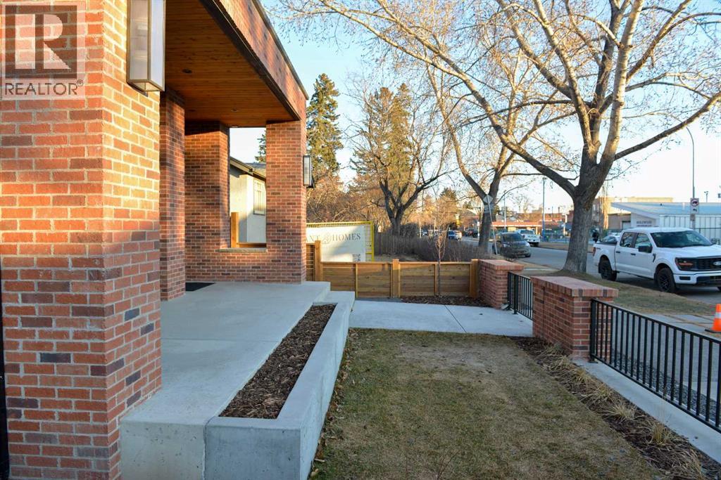 Single Family House for Sale in   Avenue SE Inglewood Calgary 