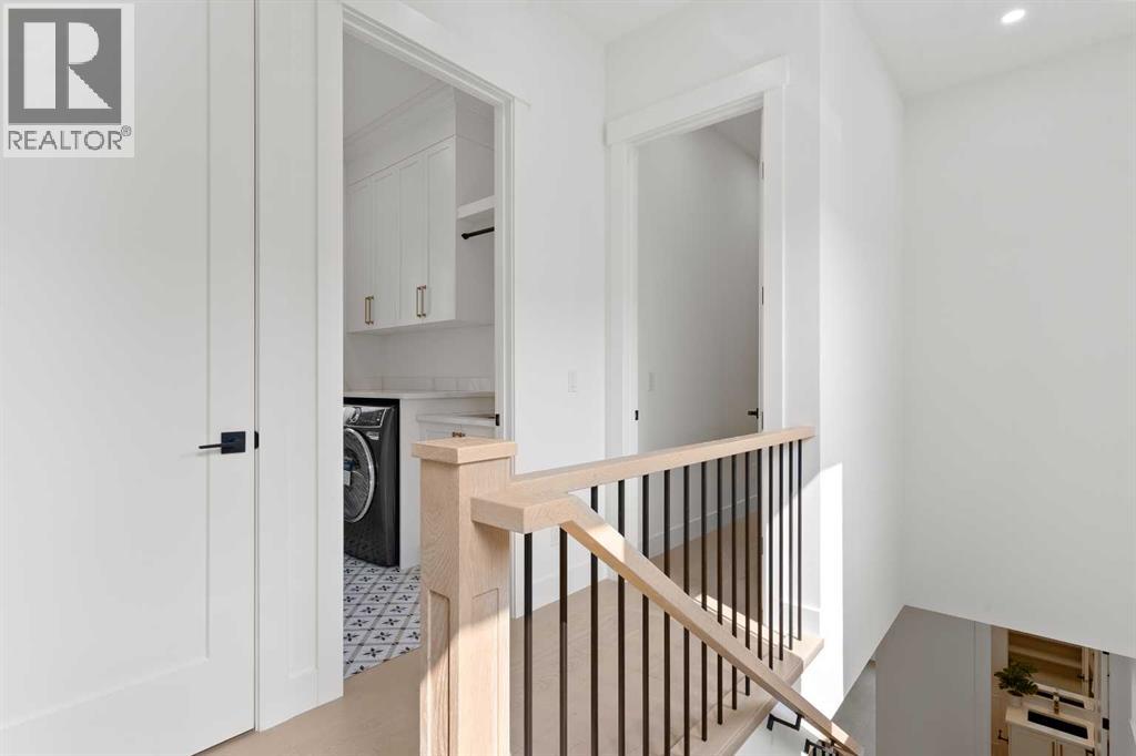 Single Family House for Sale in   Avenue NW West Hillhurst Calgary 