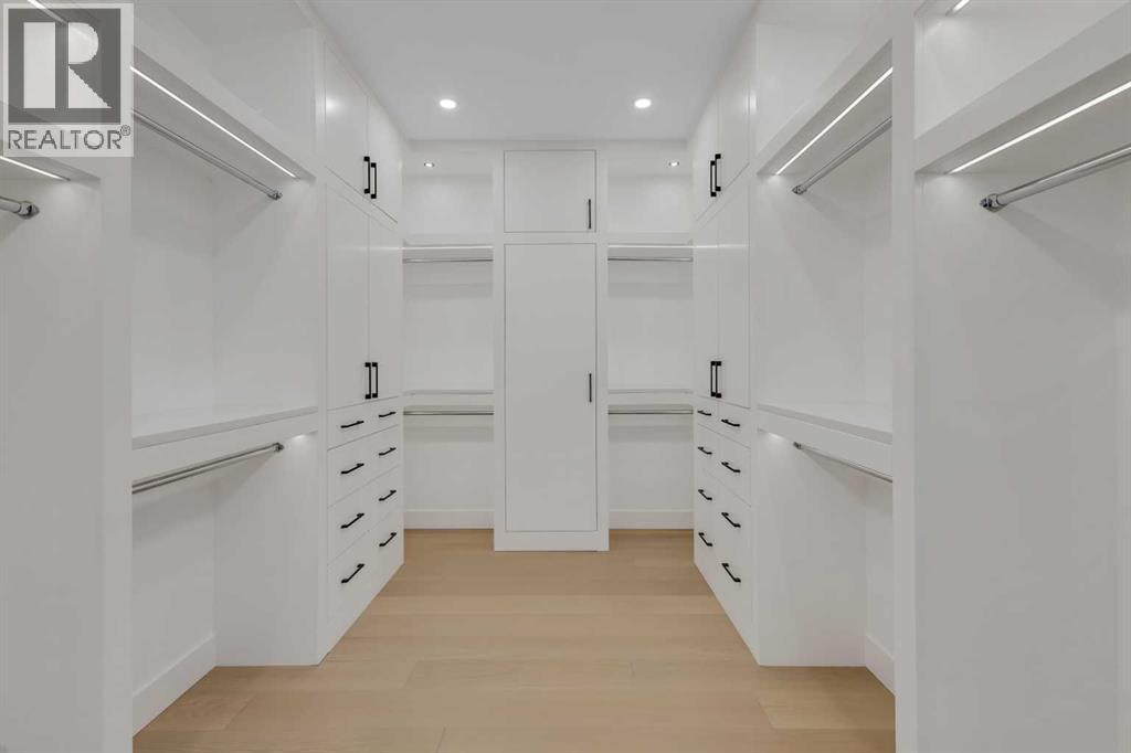 Single Family House for Sale in   Avenue SE Inglewood Calgary 