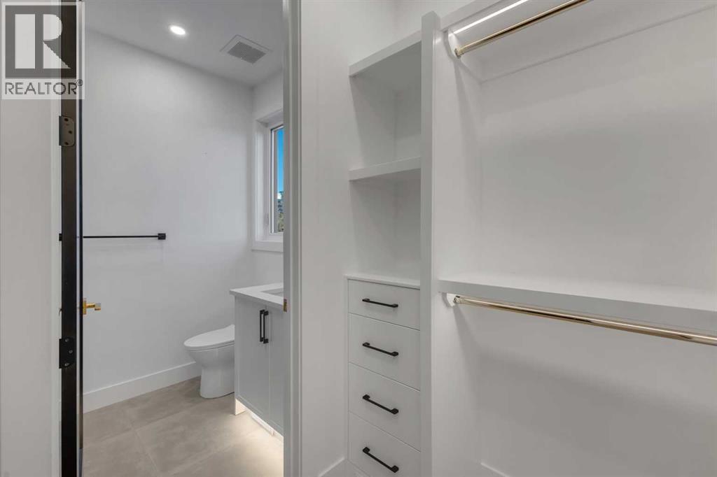 Single Family House for Sale in   Avenue SE Inglewood Calgary 