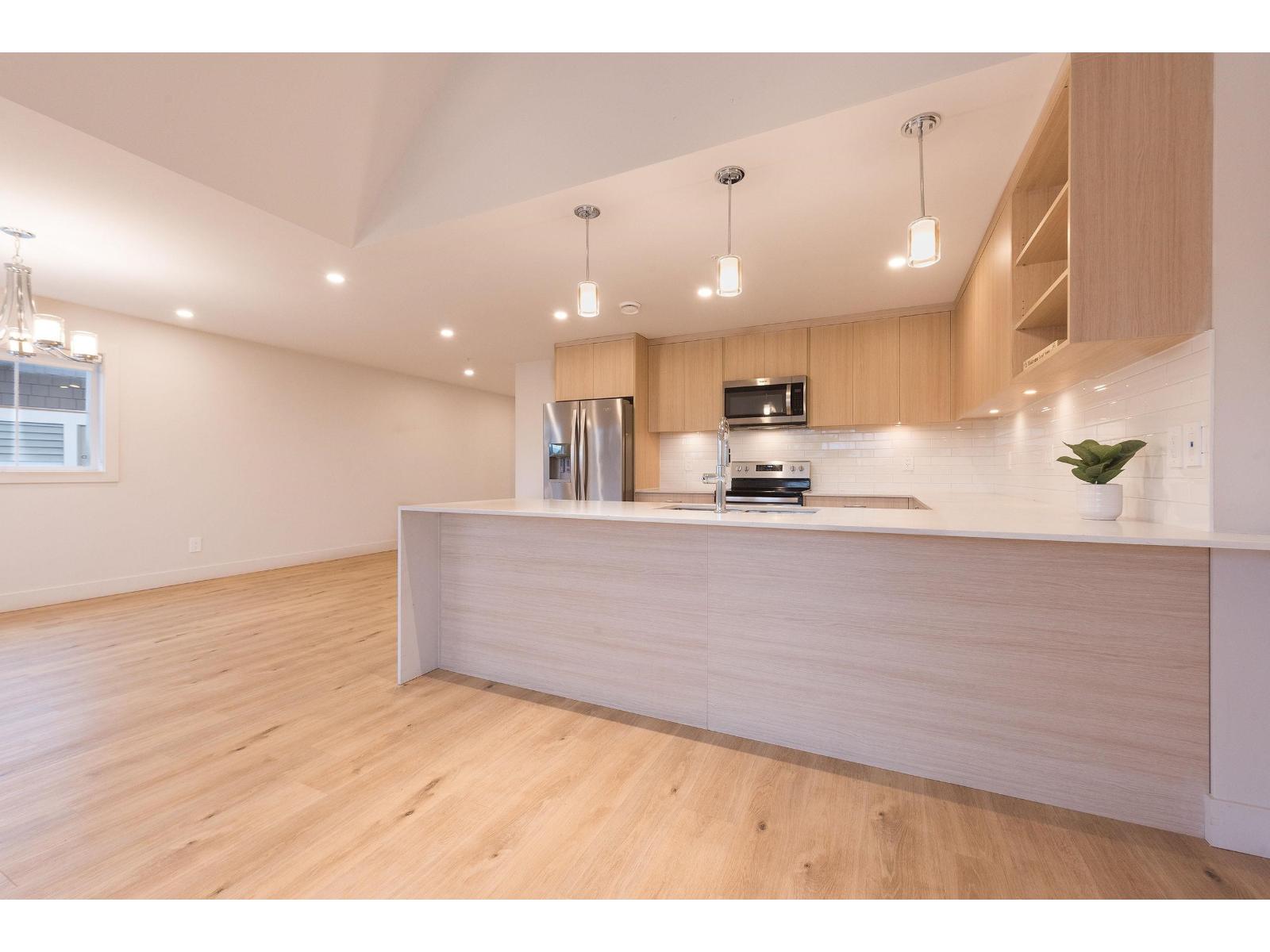 9 1928 WOODSIDE BOULEVARD, Mt Woodside, Agassiz