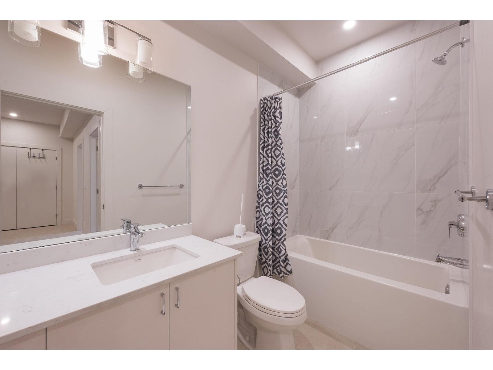 9 1928 WOODSIDE BOULEVARD, Mt Woodside, Agassiz