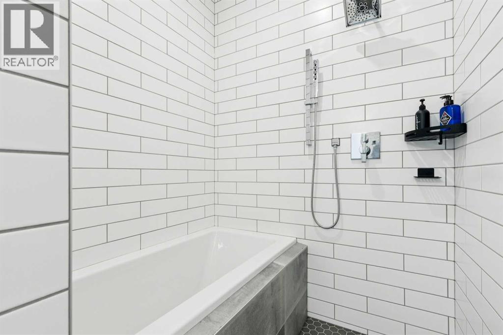 Single Family House for Sale in  A Street SW Bankview Calgary 