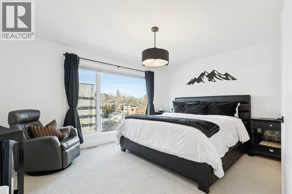 Single Family House for Sale in  A Street SW Bankview Calgary 