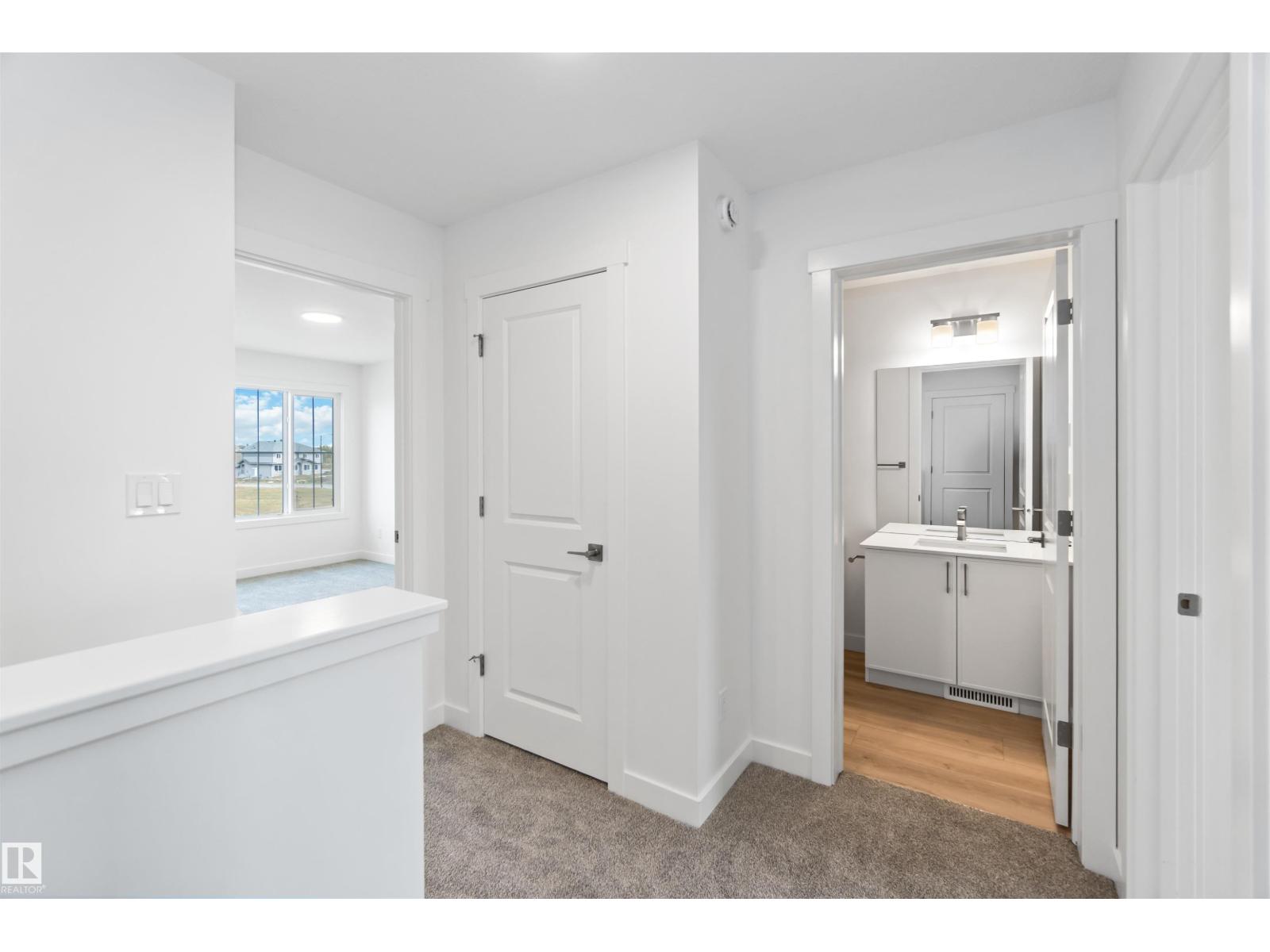 428 176 AV NE, Edmonton