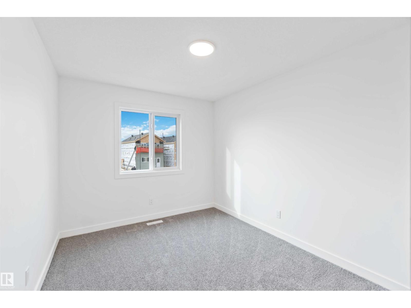 428 176 AV NE, Edmonton