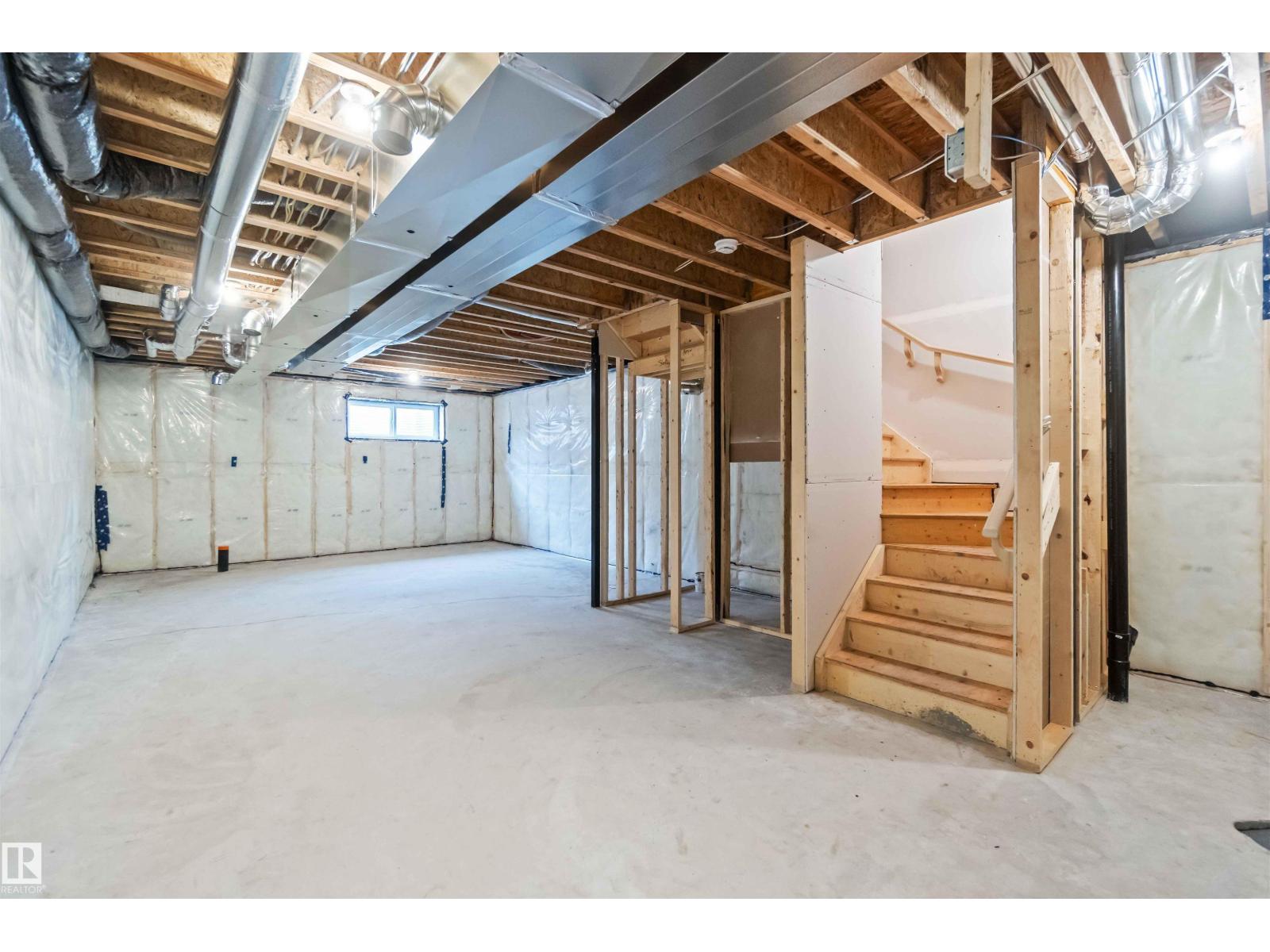 428 176 AV NE, Edmonton