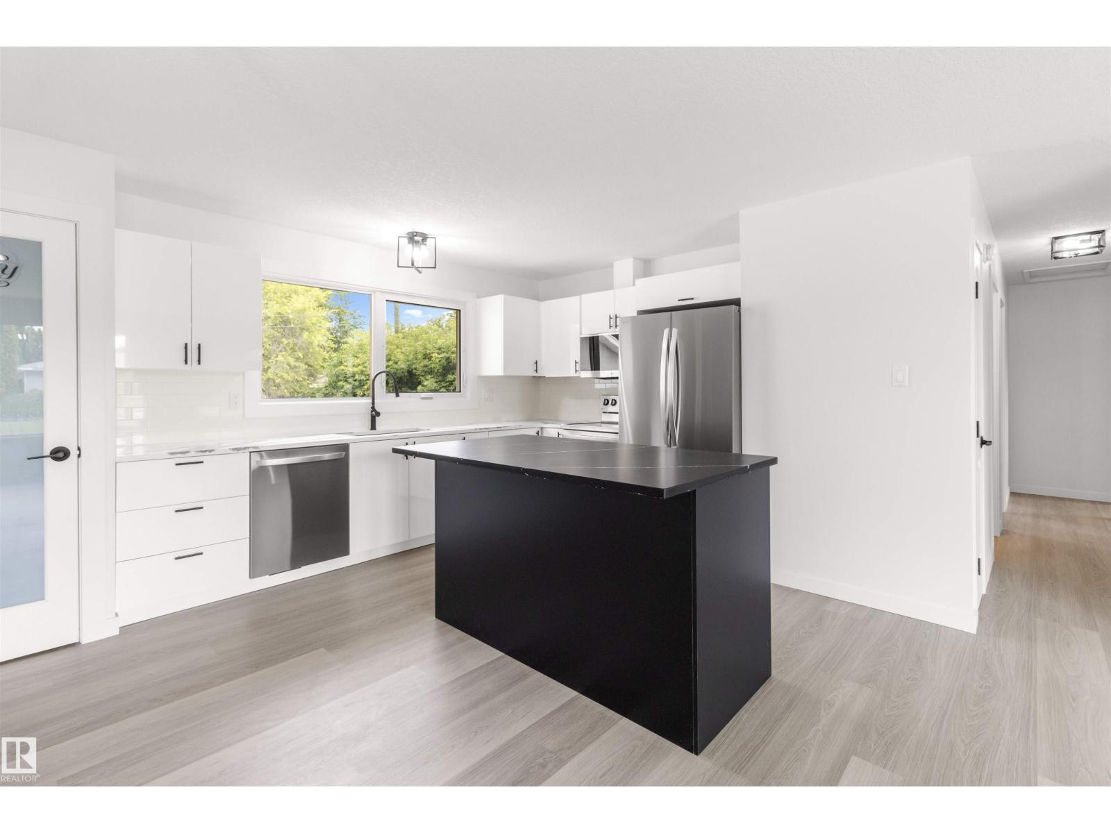 875 JUNIPER AV, Sherwood Park