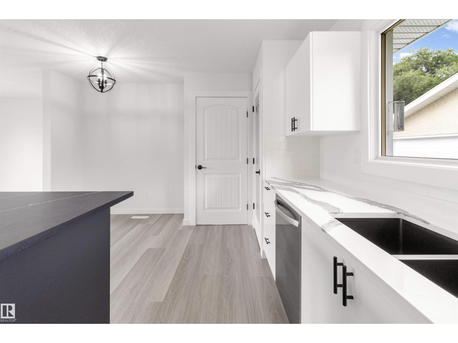 875 JUNIPER AV, Sherwood Park