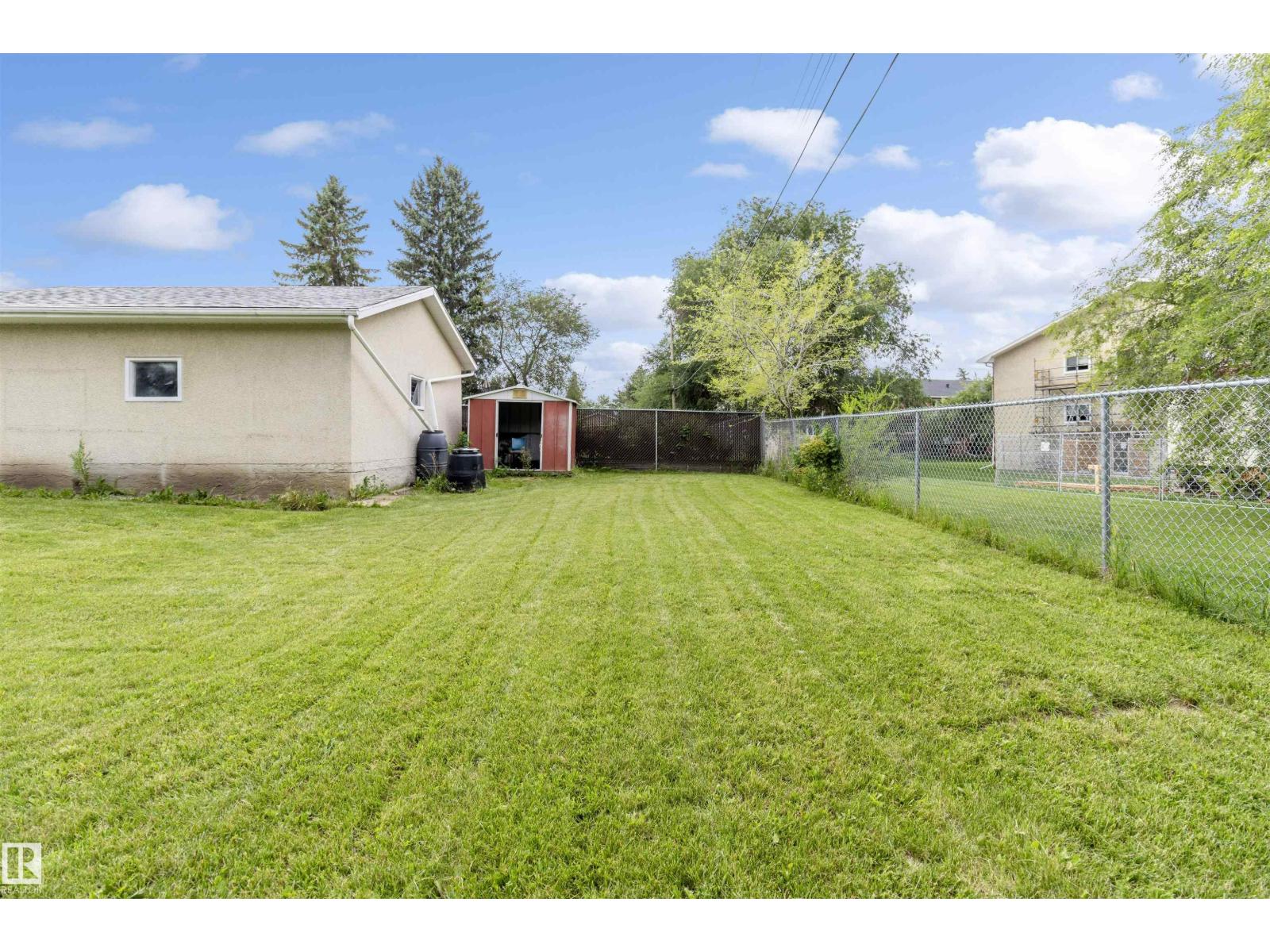 875 JUNIPER AV, Sherwood Park