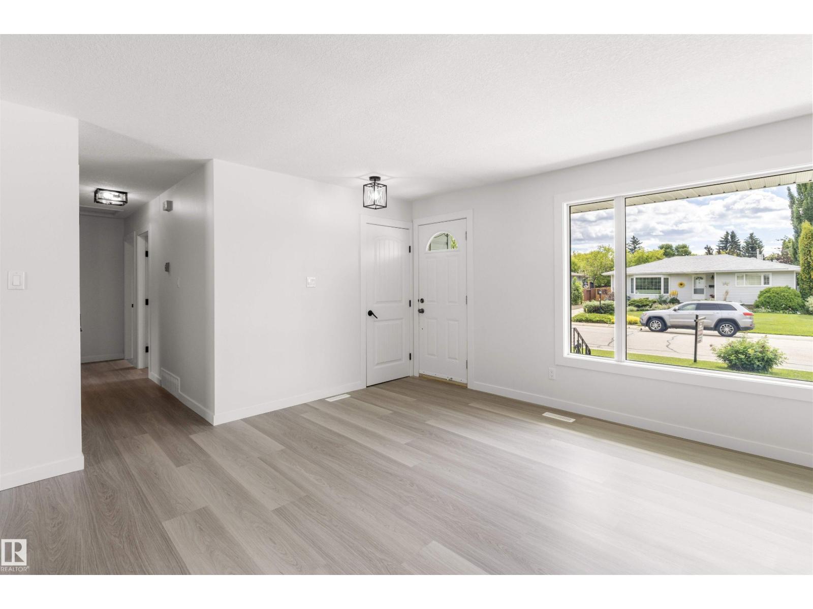 875 JUNIPER AV, Sherwood Park