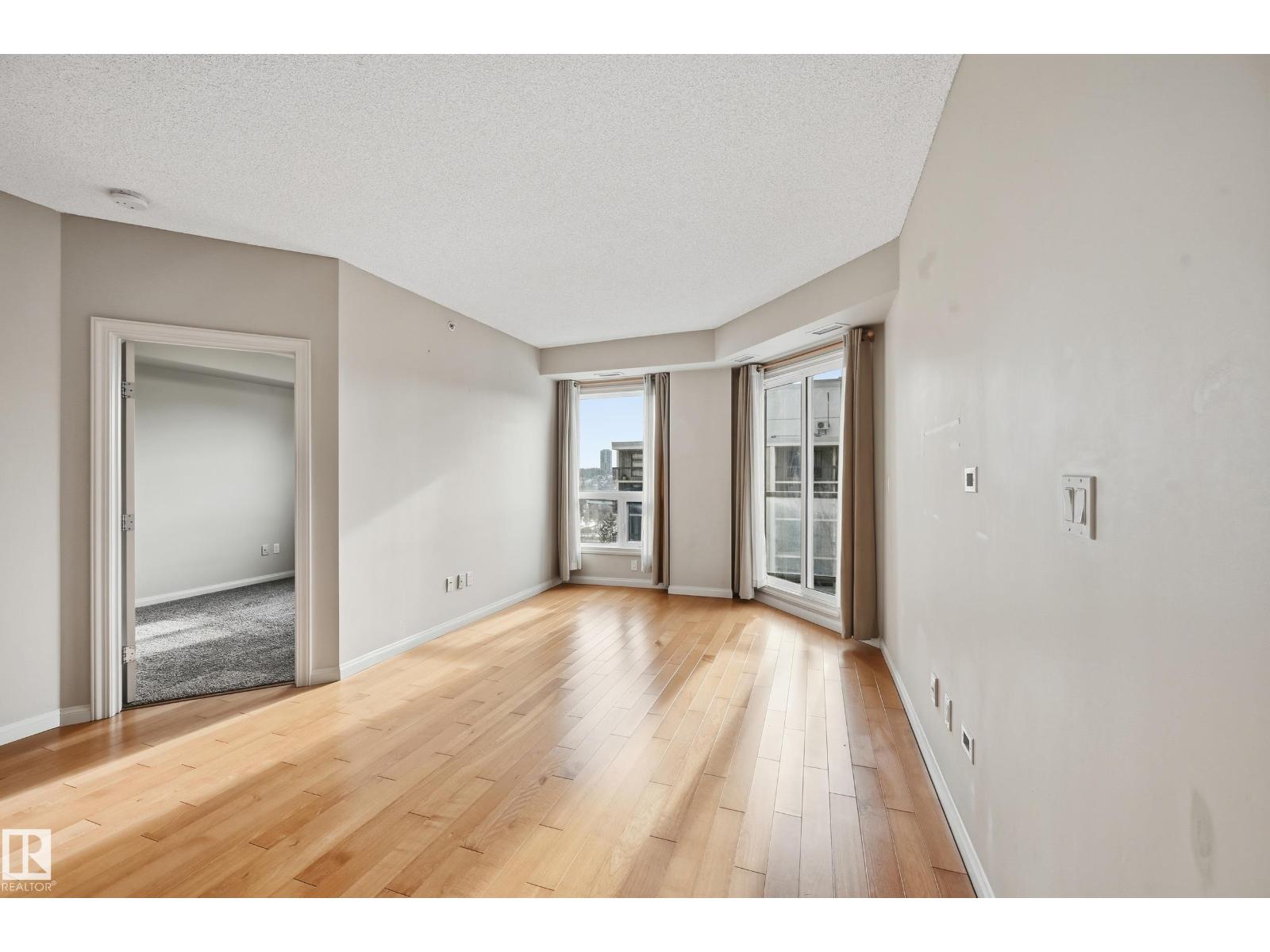 #304 9819 104 ST NW, Edmonton