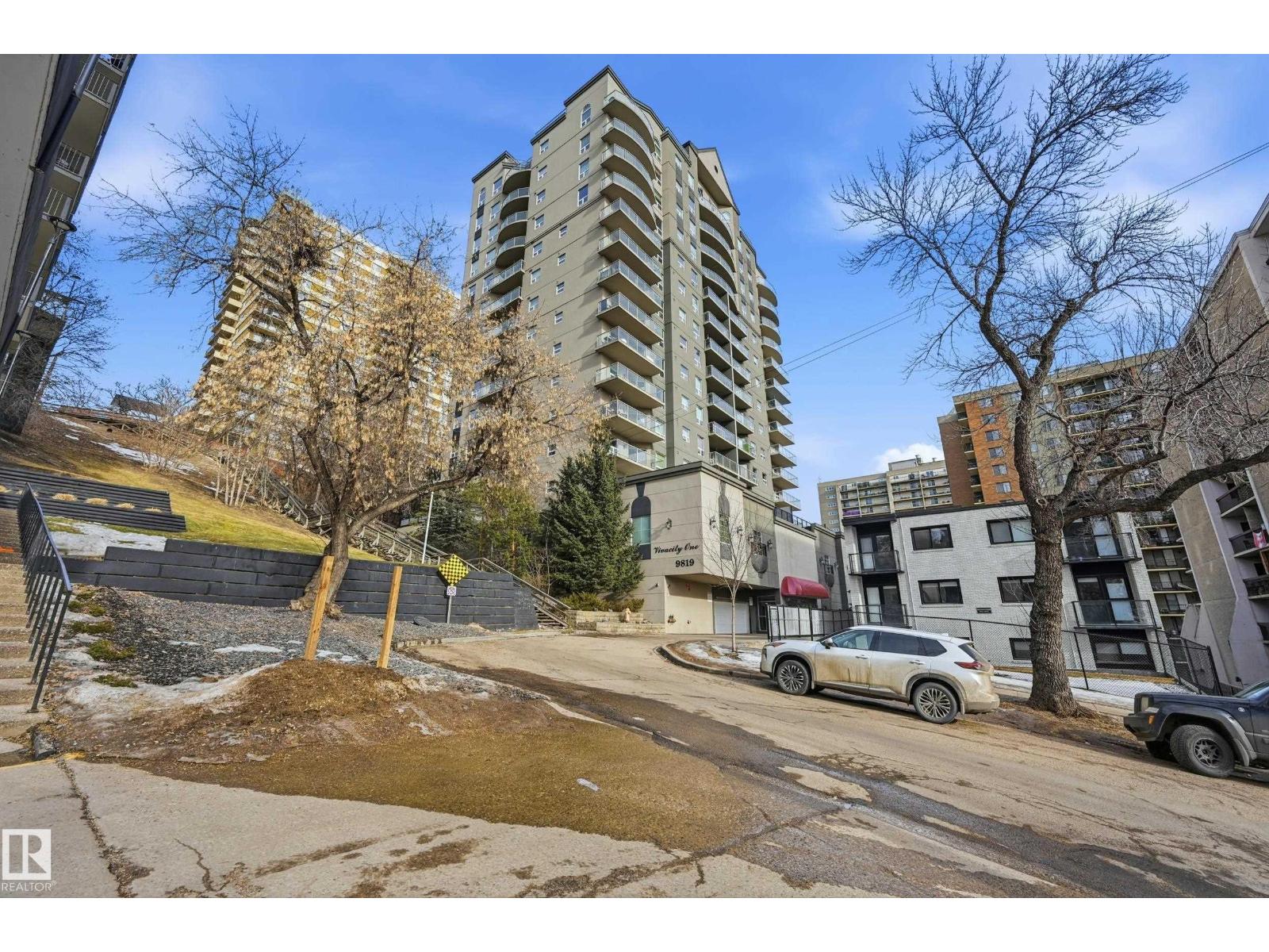 #304 9819 104 ST NW, Edmonton