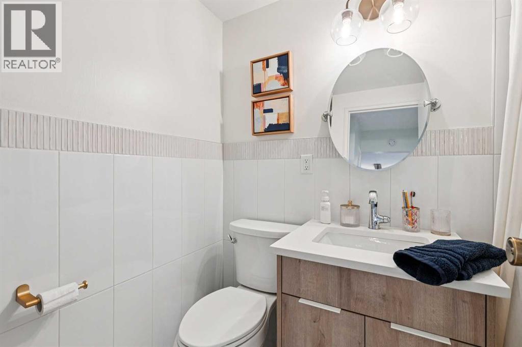 Single Family House for Sale in   Rideau Place SW Rideau Park Calgary 