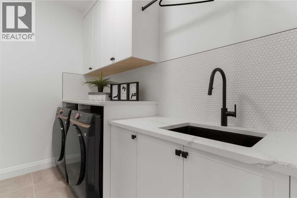 Single Family House for Sale in   Street NW Parkdale Calgary 