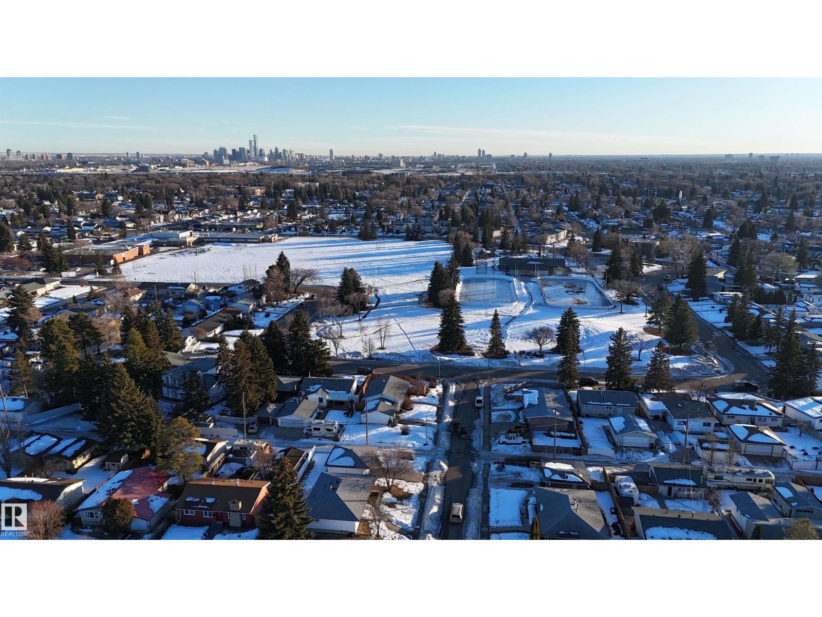 12111 137 AV NW, Edmonton