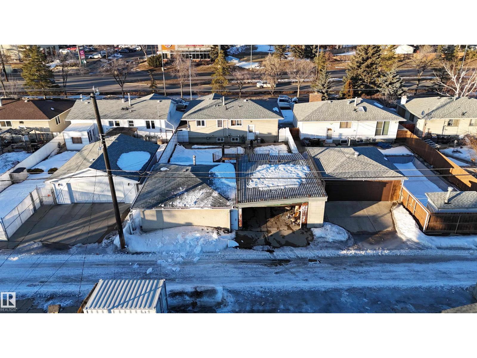 12111 137 AV NW, Edmonton