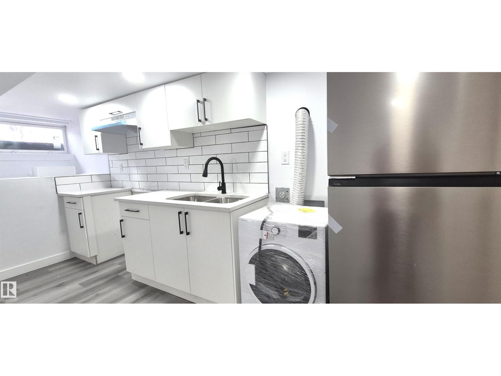 11426 84 ST NW, Edmonton