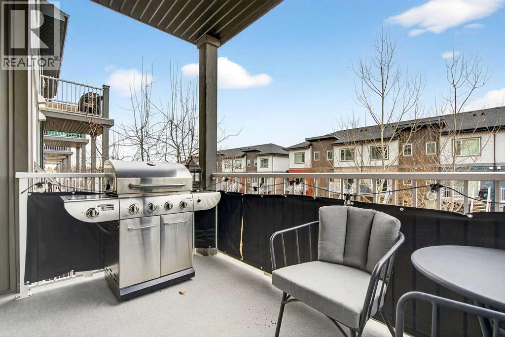 Single Family House for Sale in    Avenue SW Glenbrook Calgary 