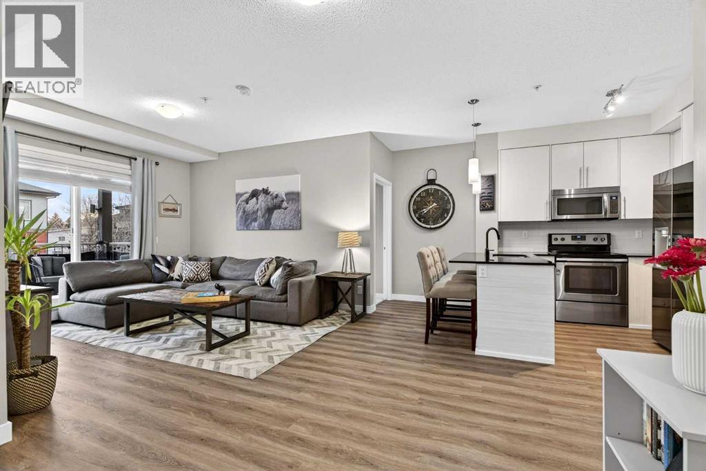 Single Family House for Sale in    Avenue SW Glenbrook Calgary 