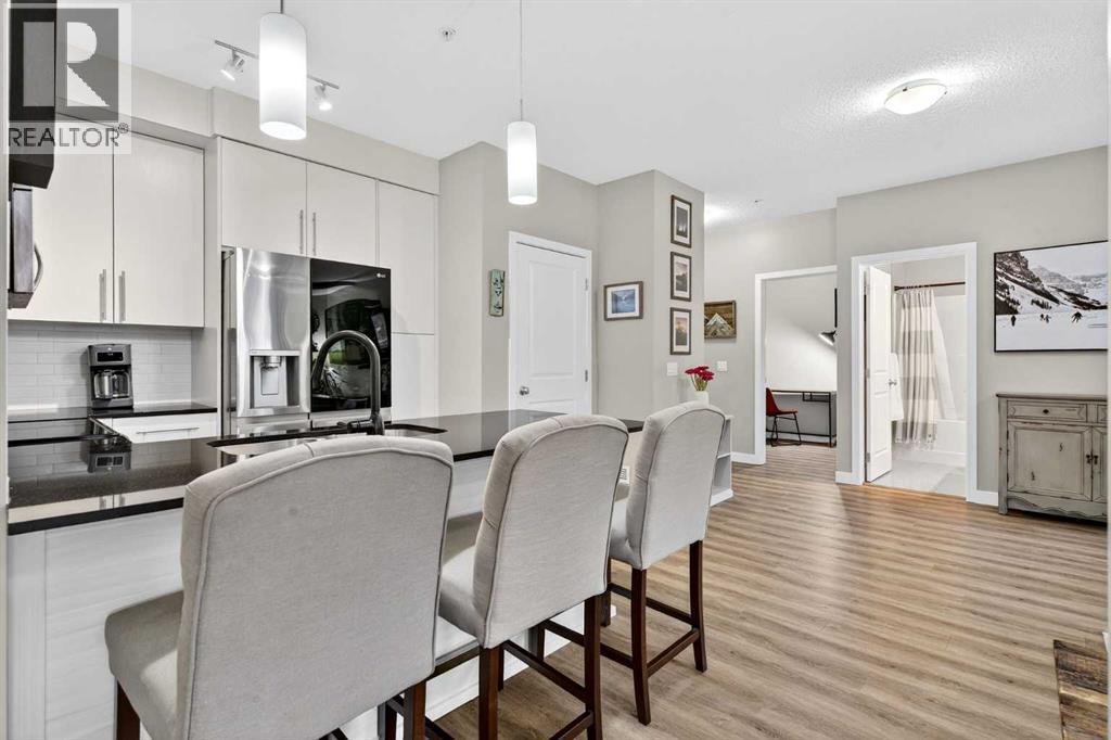 Single Family House for Sale in    Avenue SW Glenbrook Calgary 