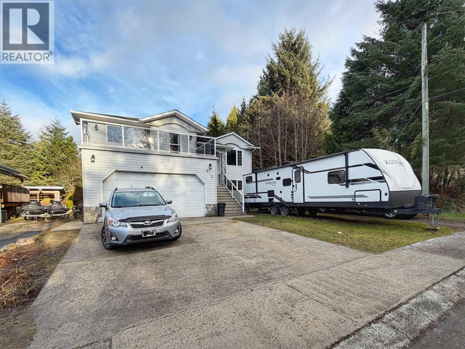 915 JUBILEE DRIVE - 1