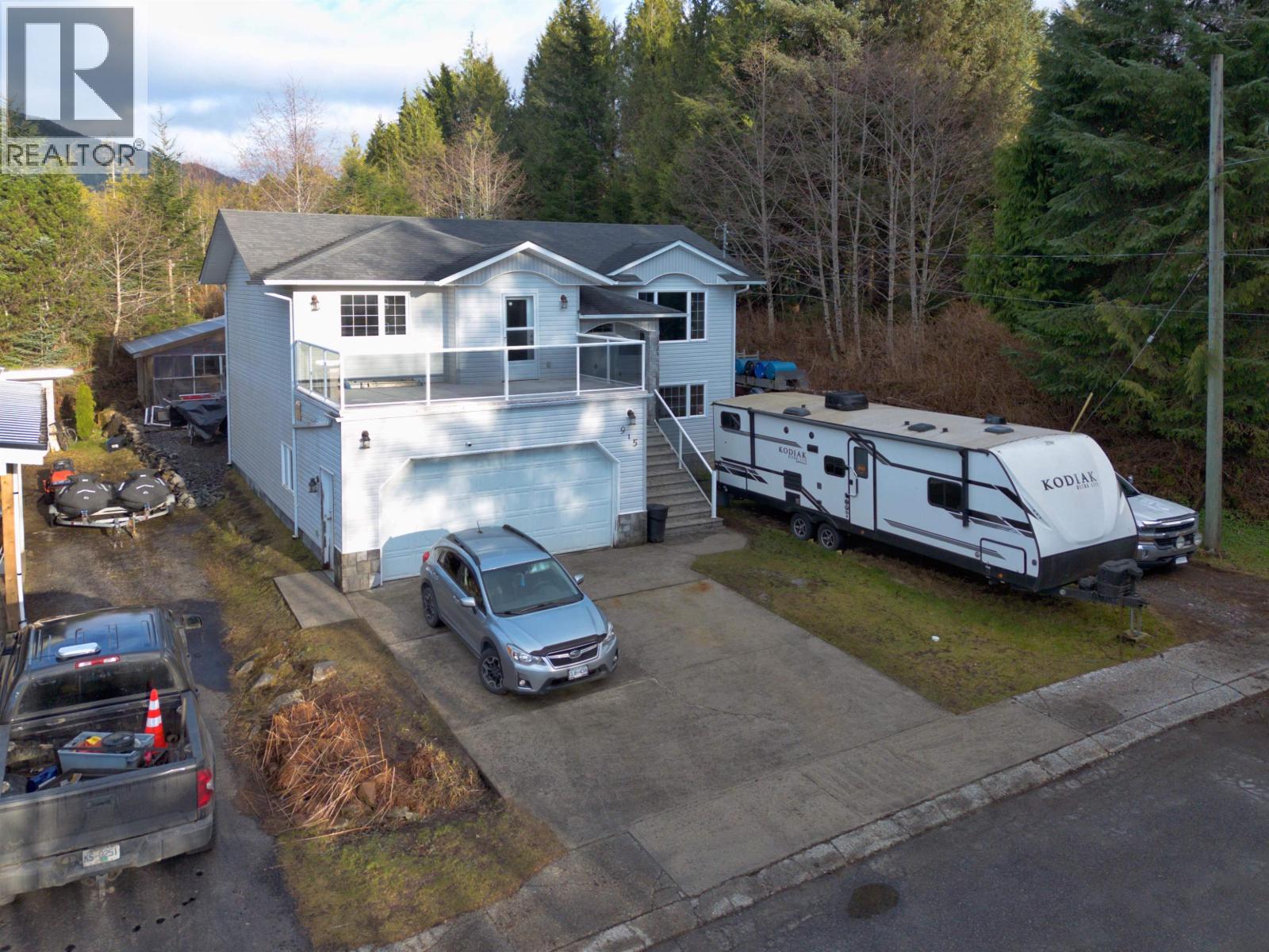 915 JUBILEE DRIVE - 2