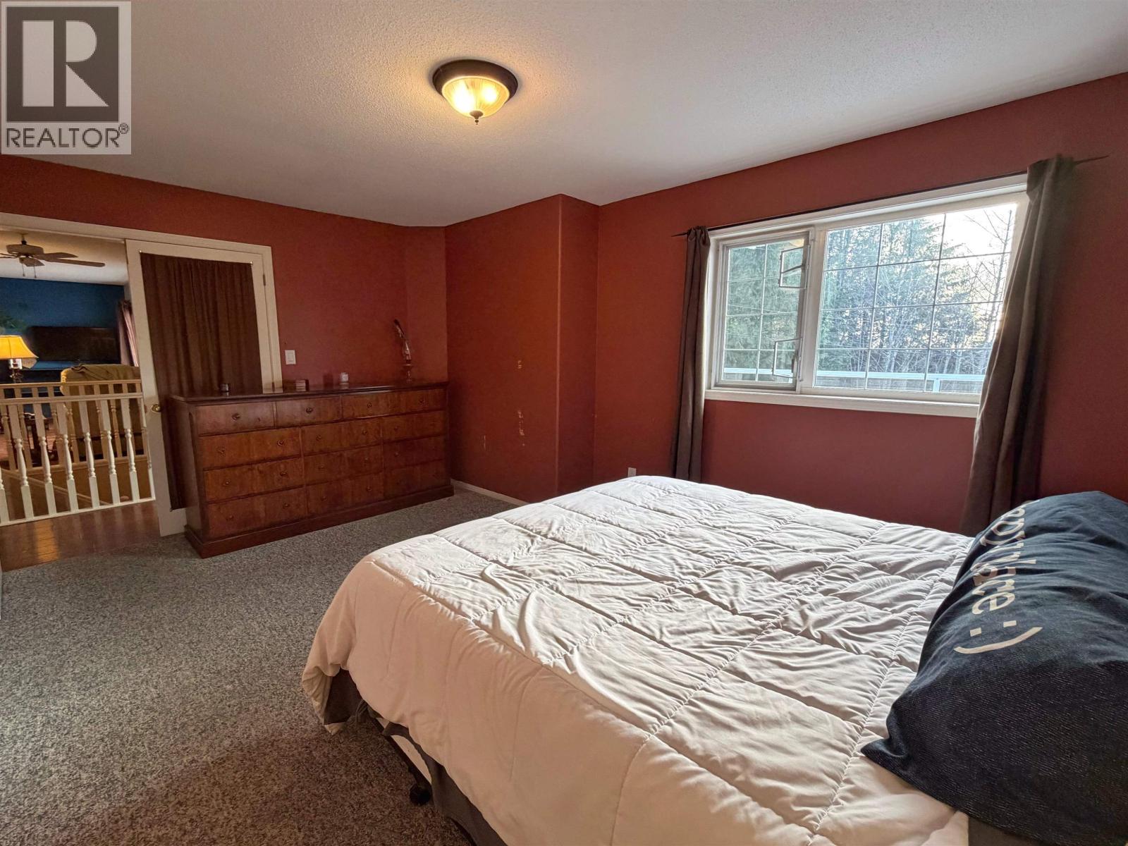 915 JUBILEE DRIVE - 20
