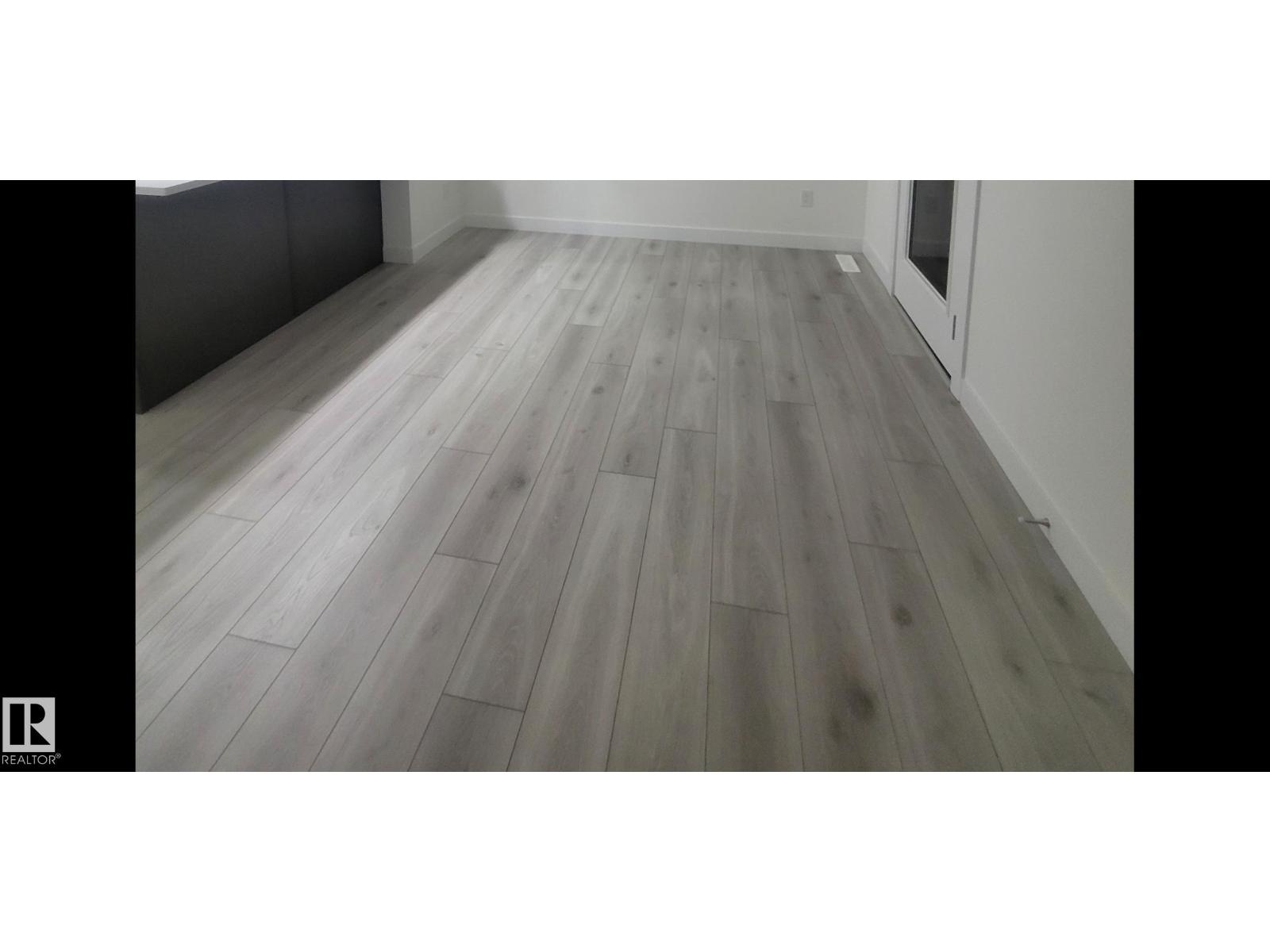 #48 2710 66 ST SW - 16