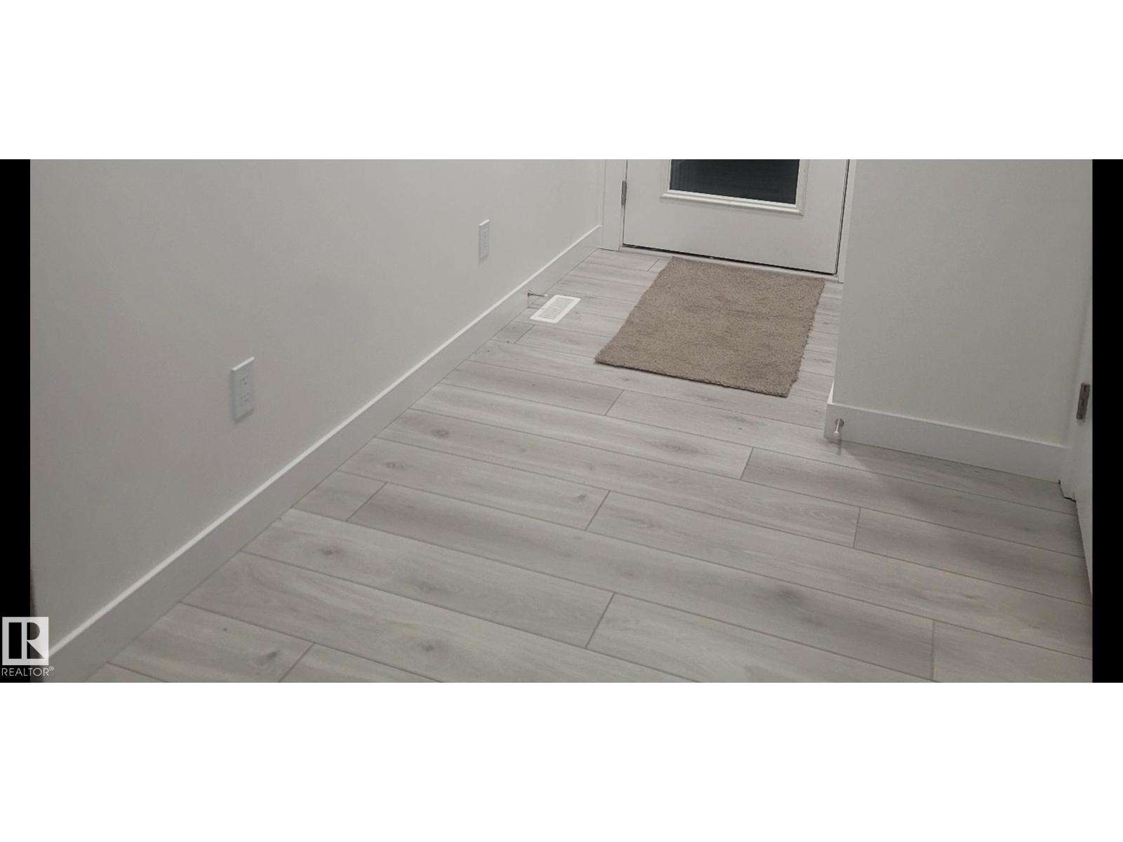 #48 2710 66 ST SW - 21