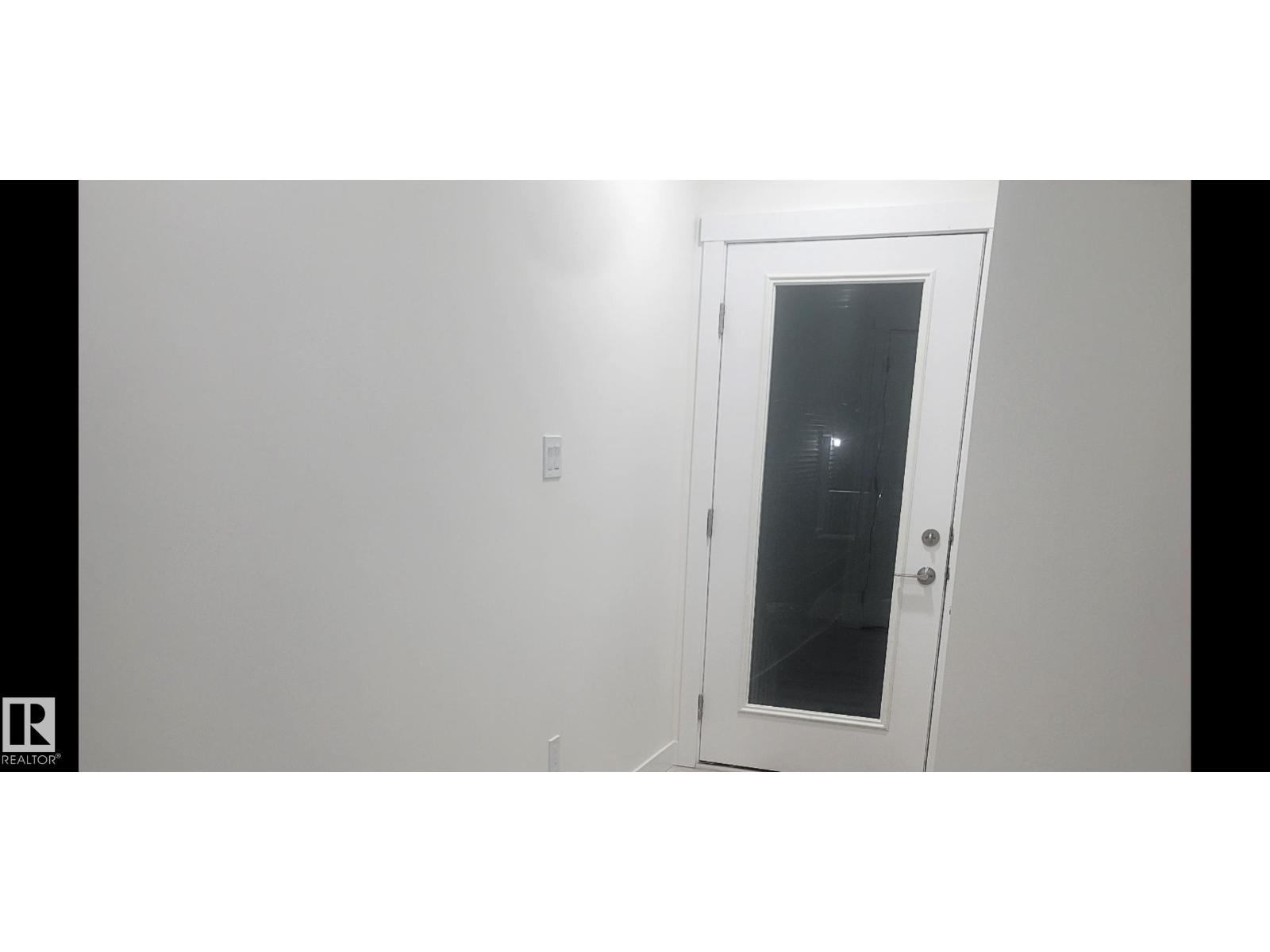 #48 2710 66 ST SW - 22