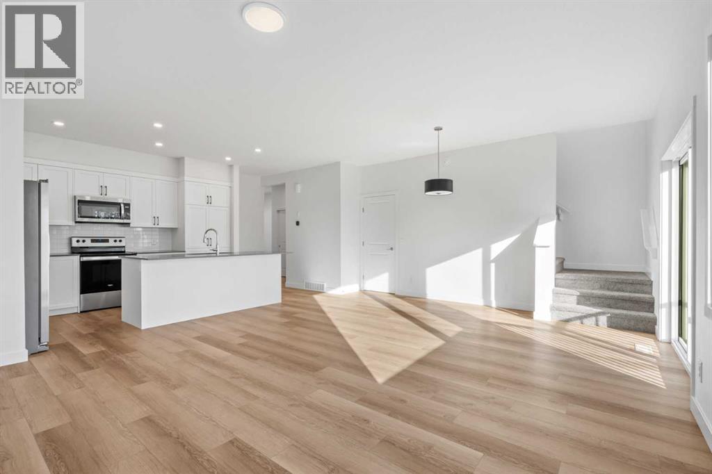 Single Family House for Sale in   Avenue SE Belvedere Calgary 