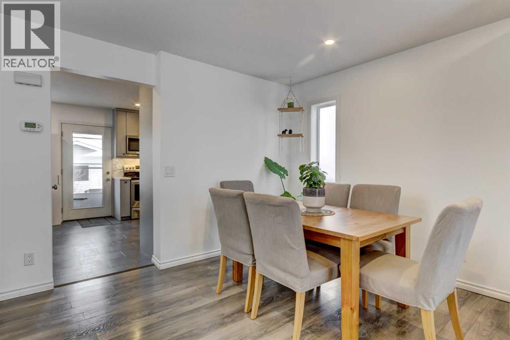 Single Family House for Sale in  Rivercrest Circle SE Riverbend Calgary 