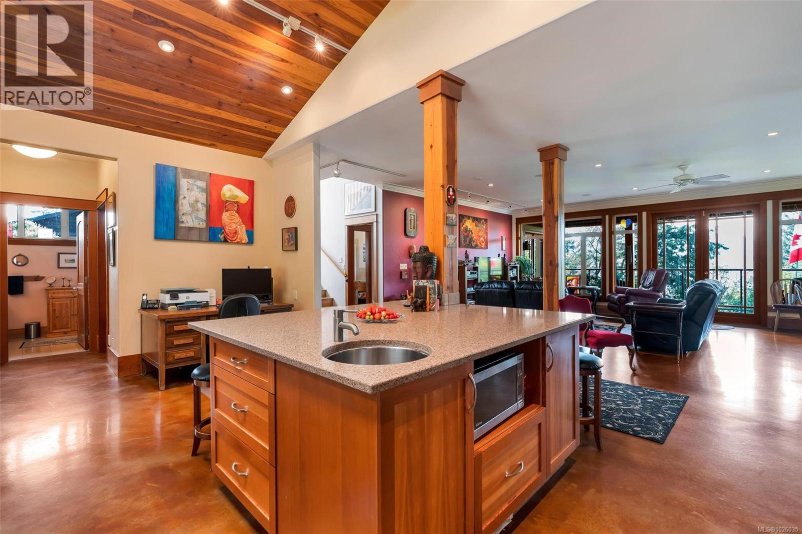 1870 Munsie Rd, Shawnigan Lake