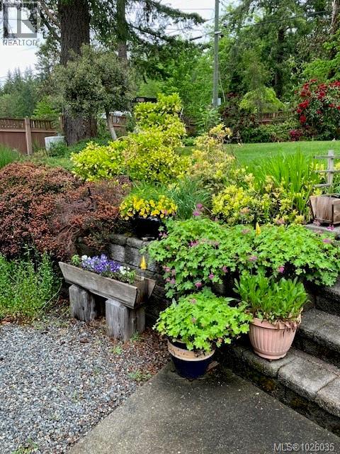 1870 Munsie Rd, Shawnigan Lake