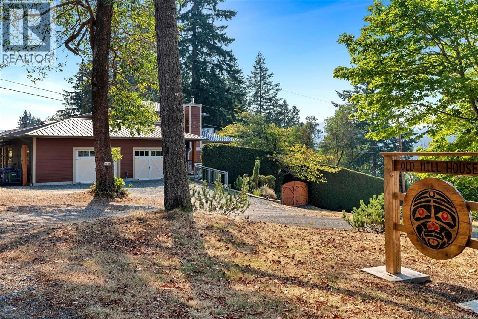 1870 Munsie Rd, Shawnigan Lake