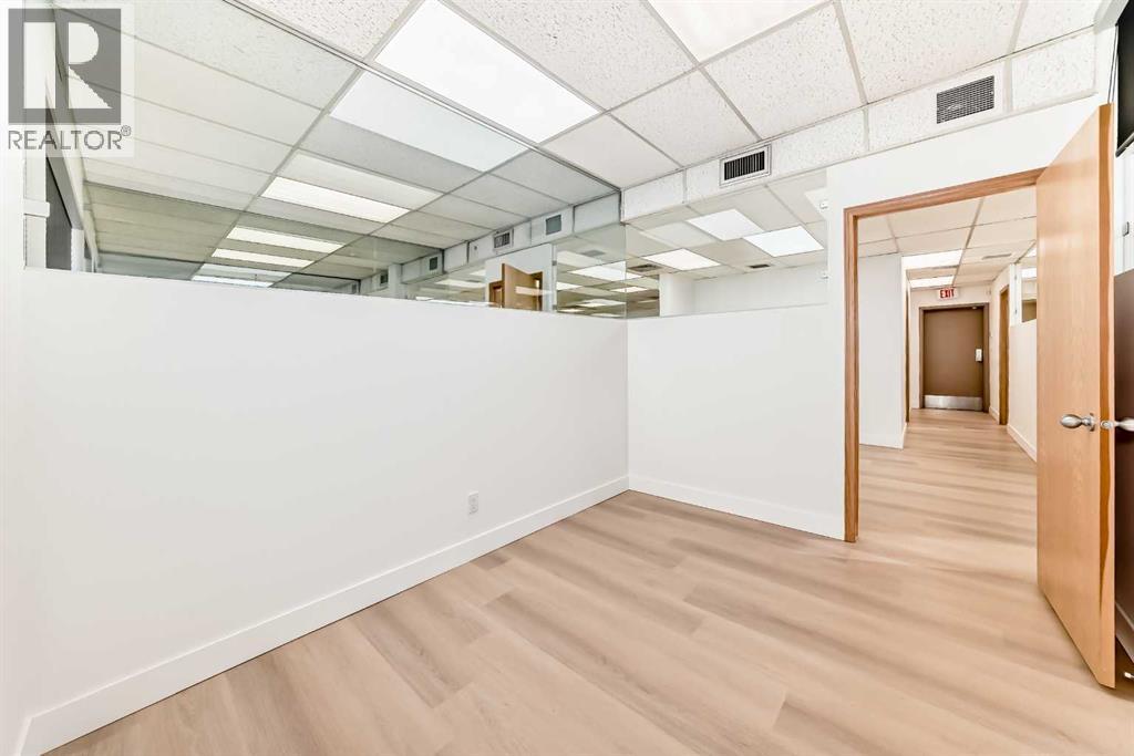 Office for Sale in Lower   Avenue NW Hillhurst Calgary 