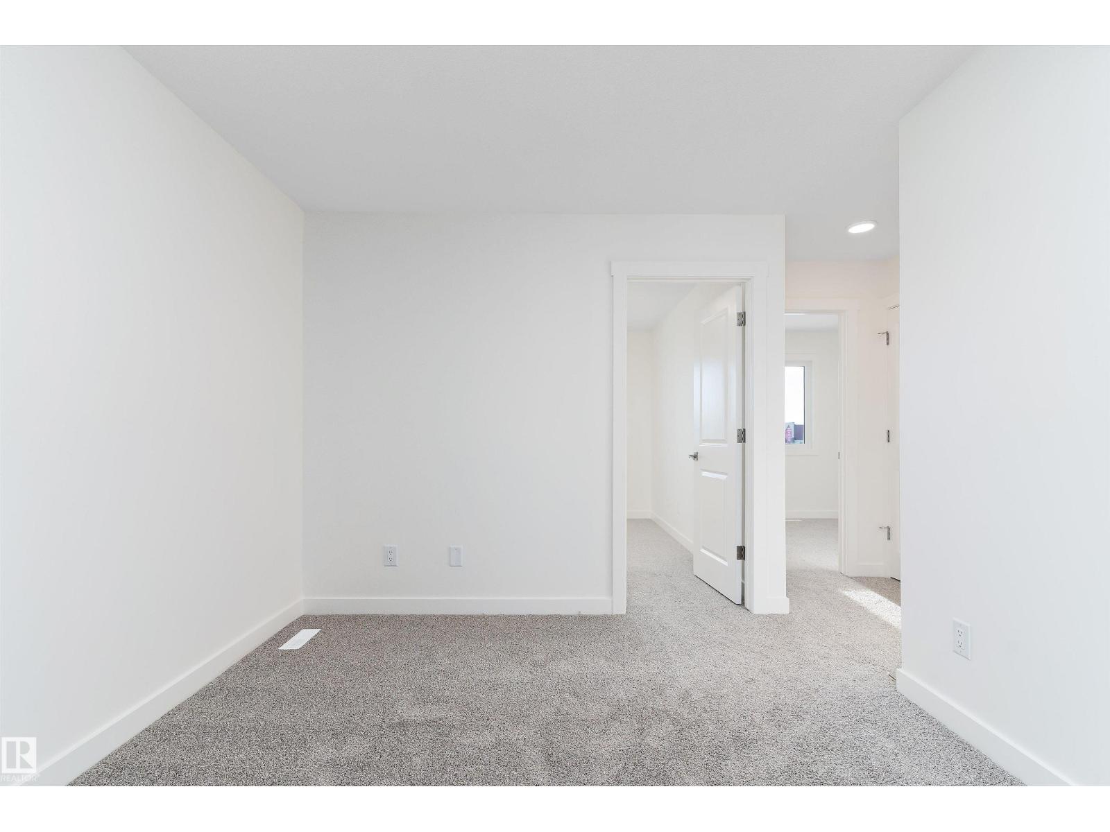 436 176 AV NE, Edmonton