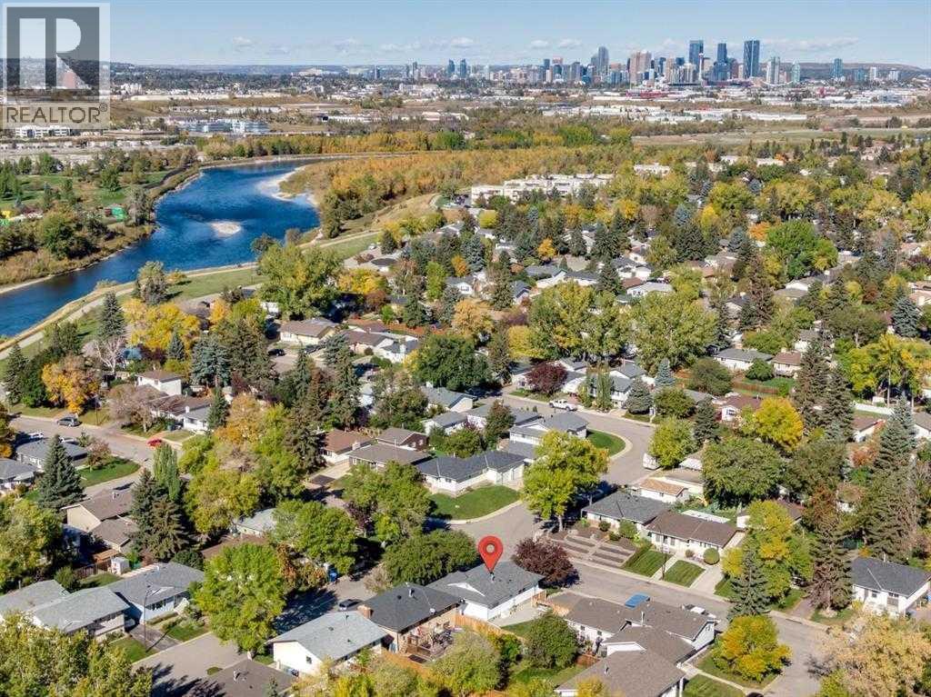 Single Family House Bungalow for Sale in  Lynnover Place SE Ogden Calgary 