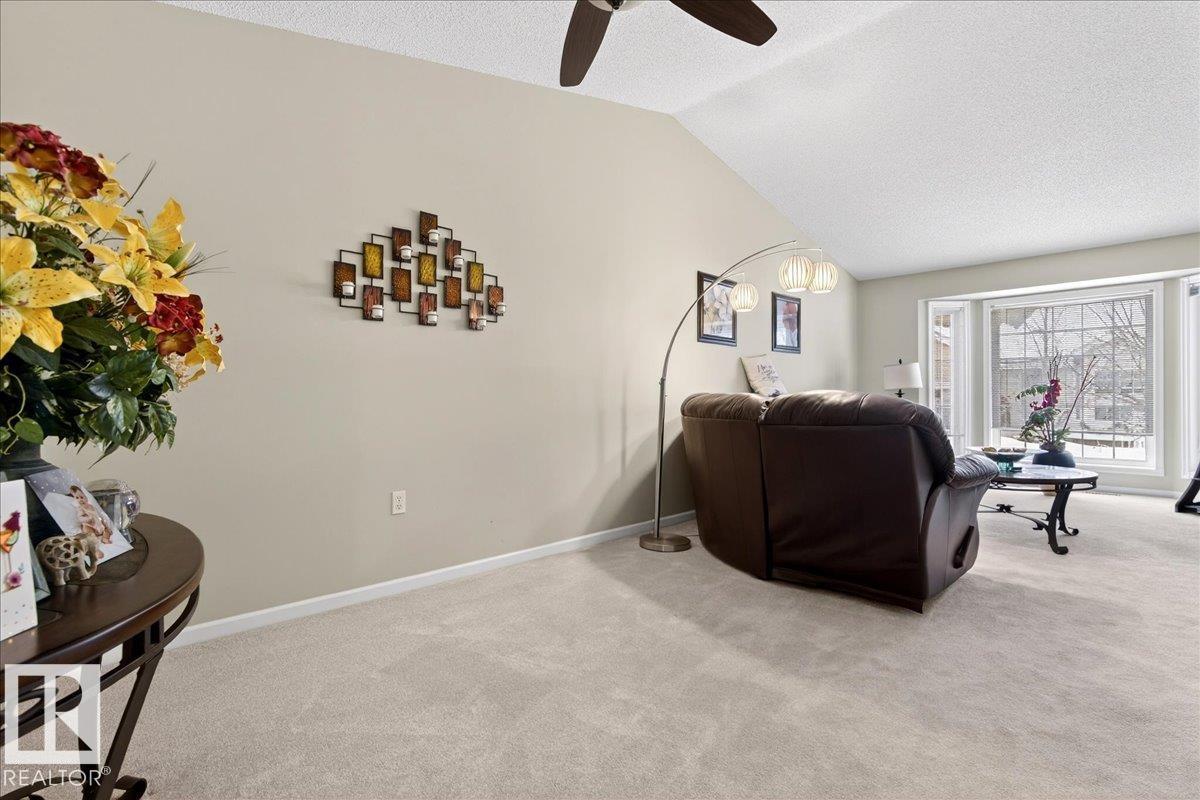 #12 13217 155 AV NW NW - 15