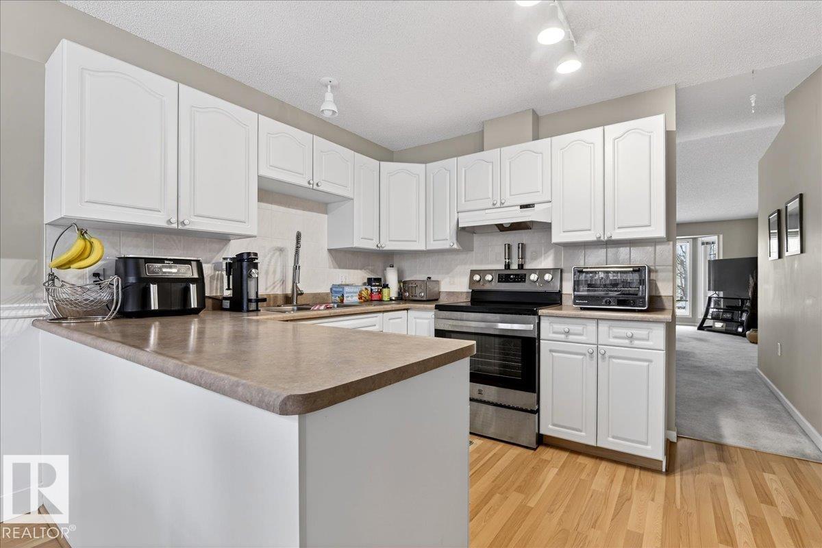 #12 13217 155 AV NW NW - 18