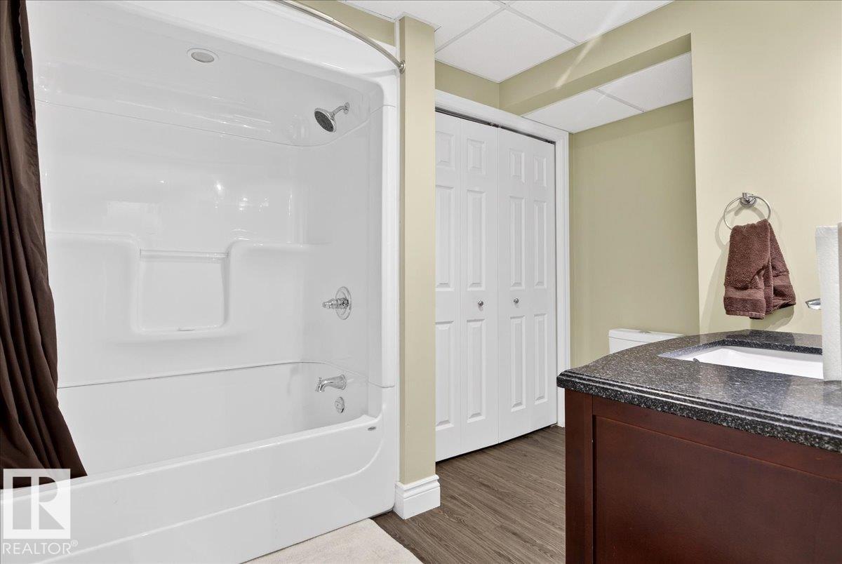 #12 13217 155 AV NW NW - 37