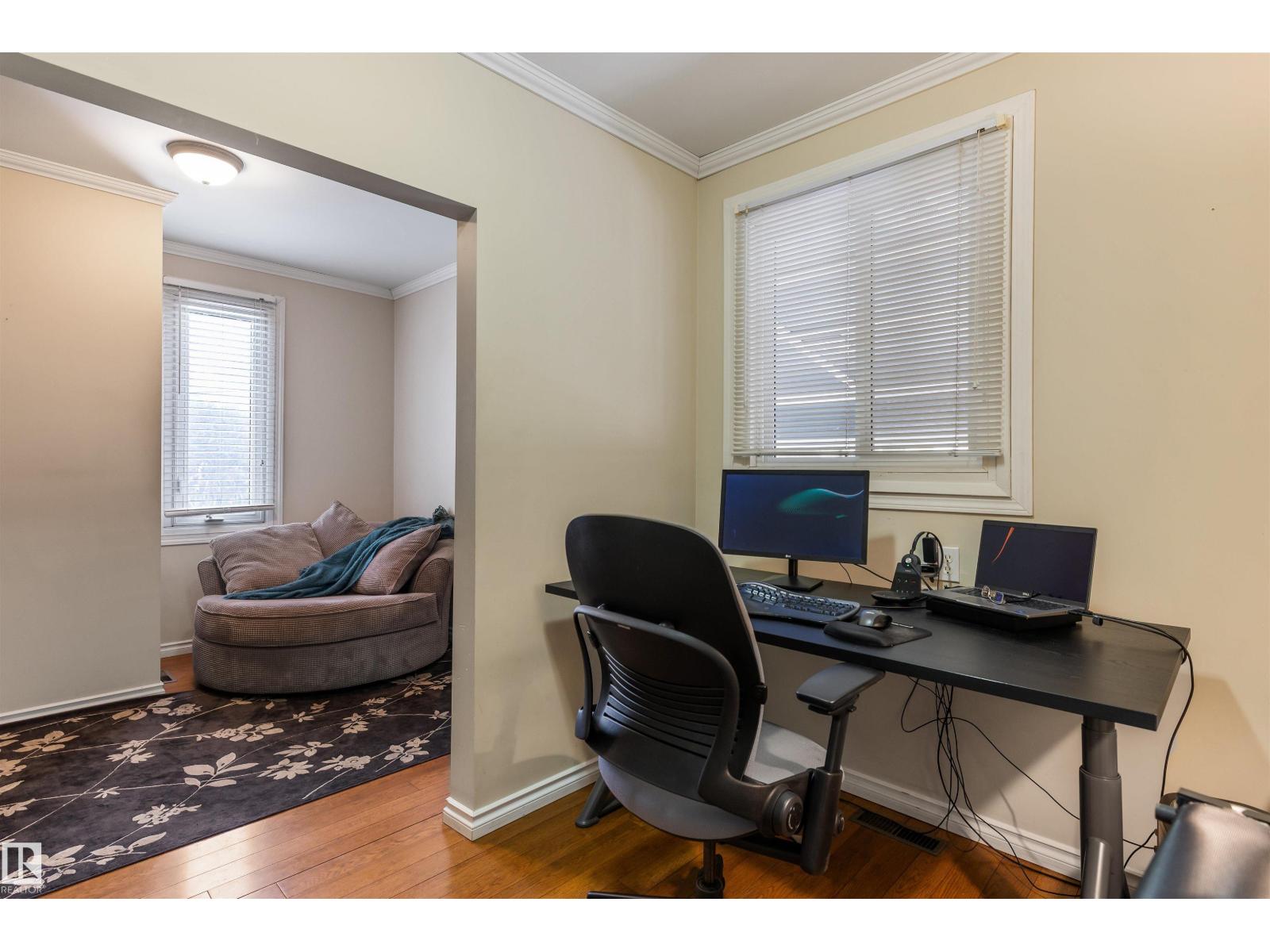 65 MISSION AV, St. Albert