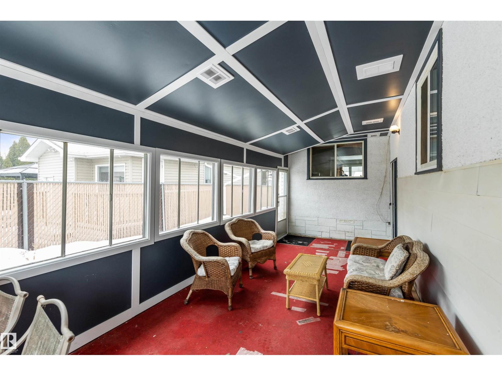 65 MISSION AV, St. Albert